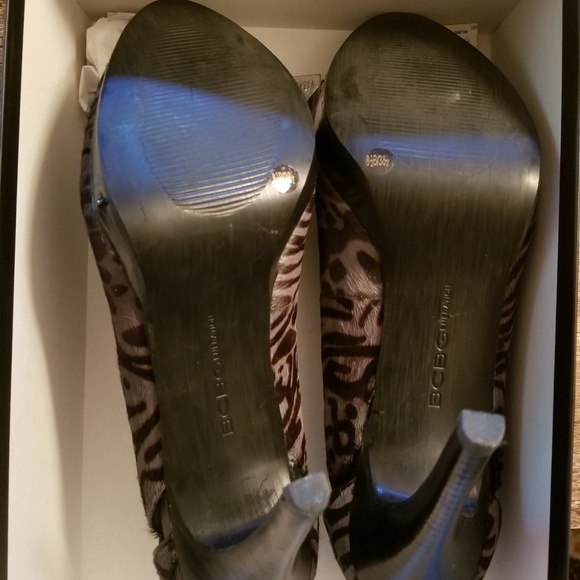 BCBG Hannah Exotic Animal Print Shoe - Picture 4 of 7